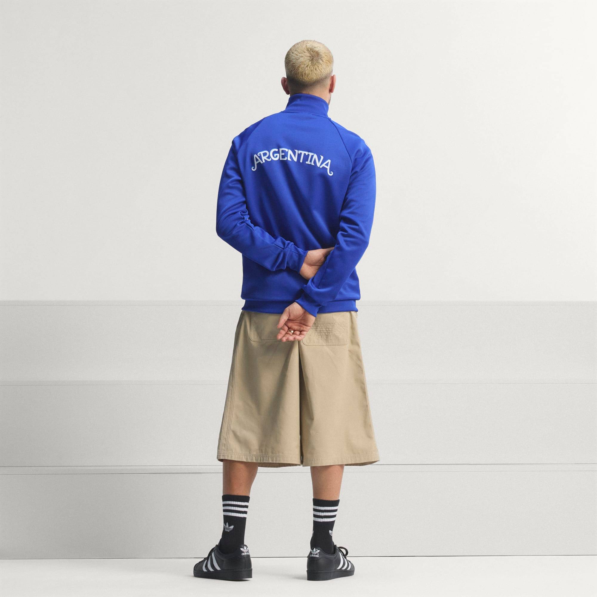 Jaqueta_Argentina_Originals_Azul_JZ6305_HM3_hover.tiff - Ride Up Sports
