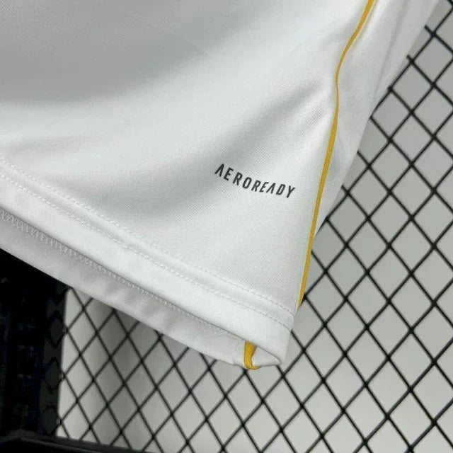 camisa-titular-real-madrid-i-home-25-26-adidas-branco-masculino-torcedor-authentic-oficial-futebol-merengues-hala-la-liga-champions-league-vini-mbappe-bellinghan-5-fb5edd4b5ea2027ef81 - Ride Up Sports
