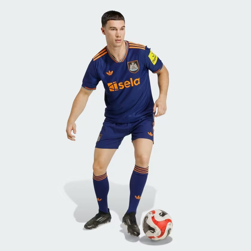 imgi_77_Newcastle_United_FC_25-26_Third_Authentic_Jersey_Blue_JI7388_25_outfit - Ride Up Sports