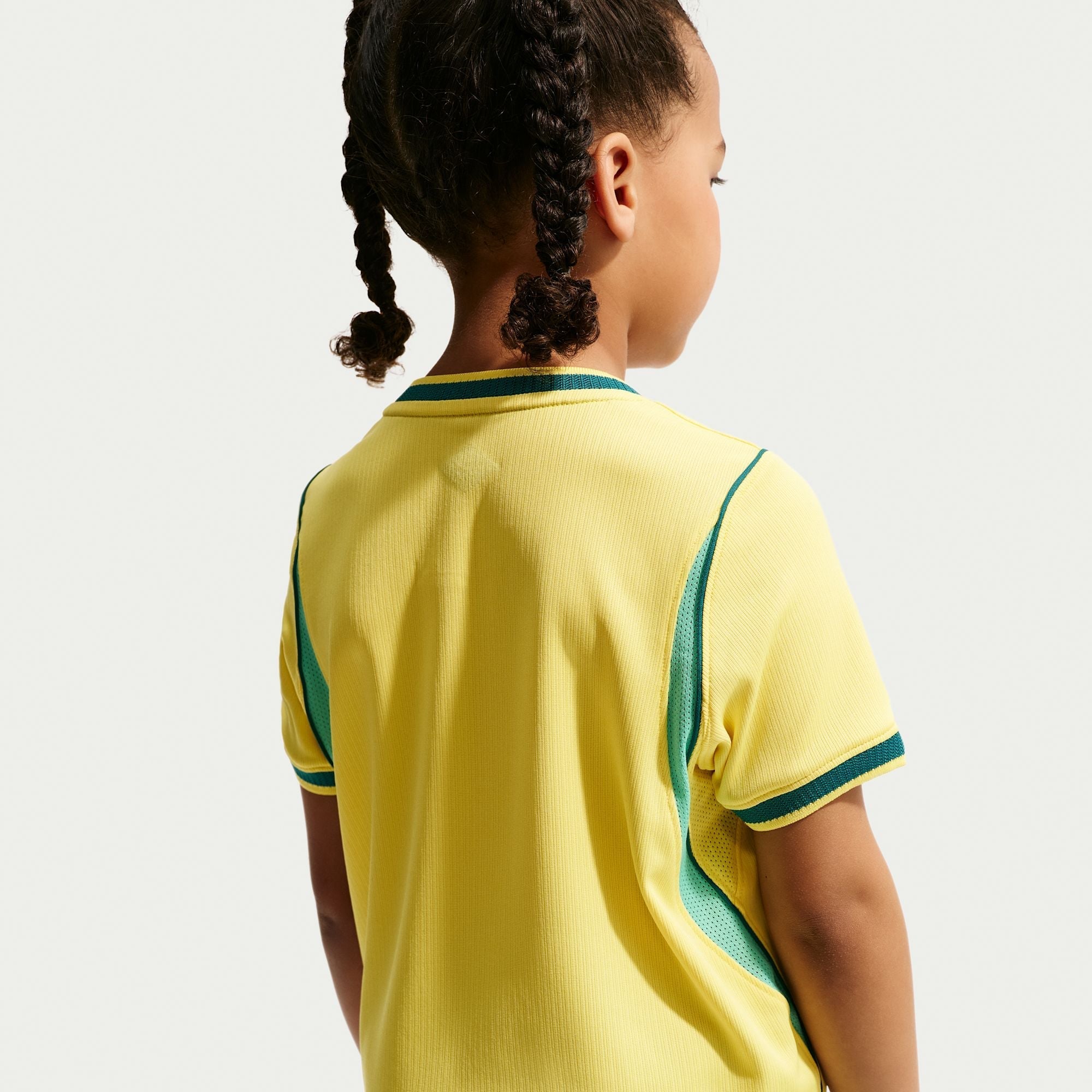 nike_IO8971-724_C - Ride Up Sports