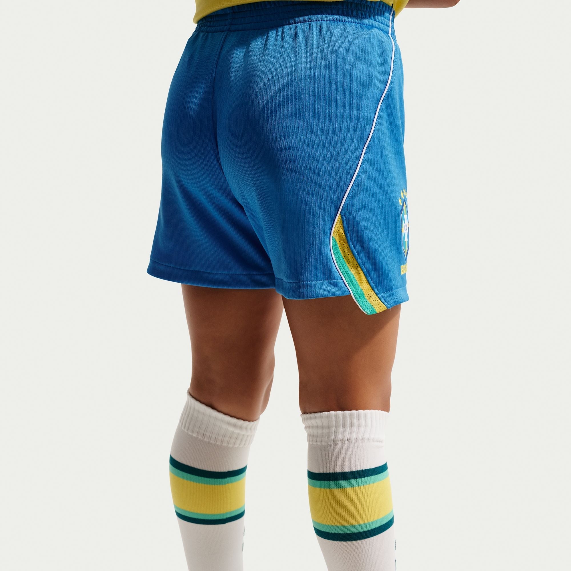 nike_IO8971-724_E - Ride Up Sports