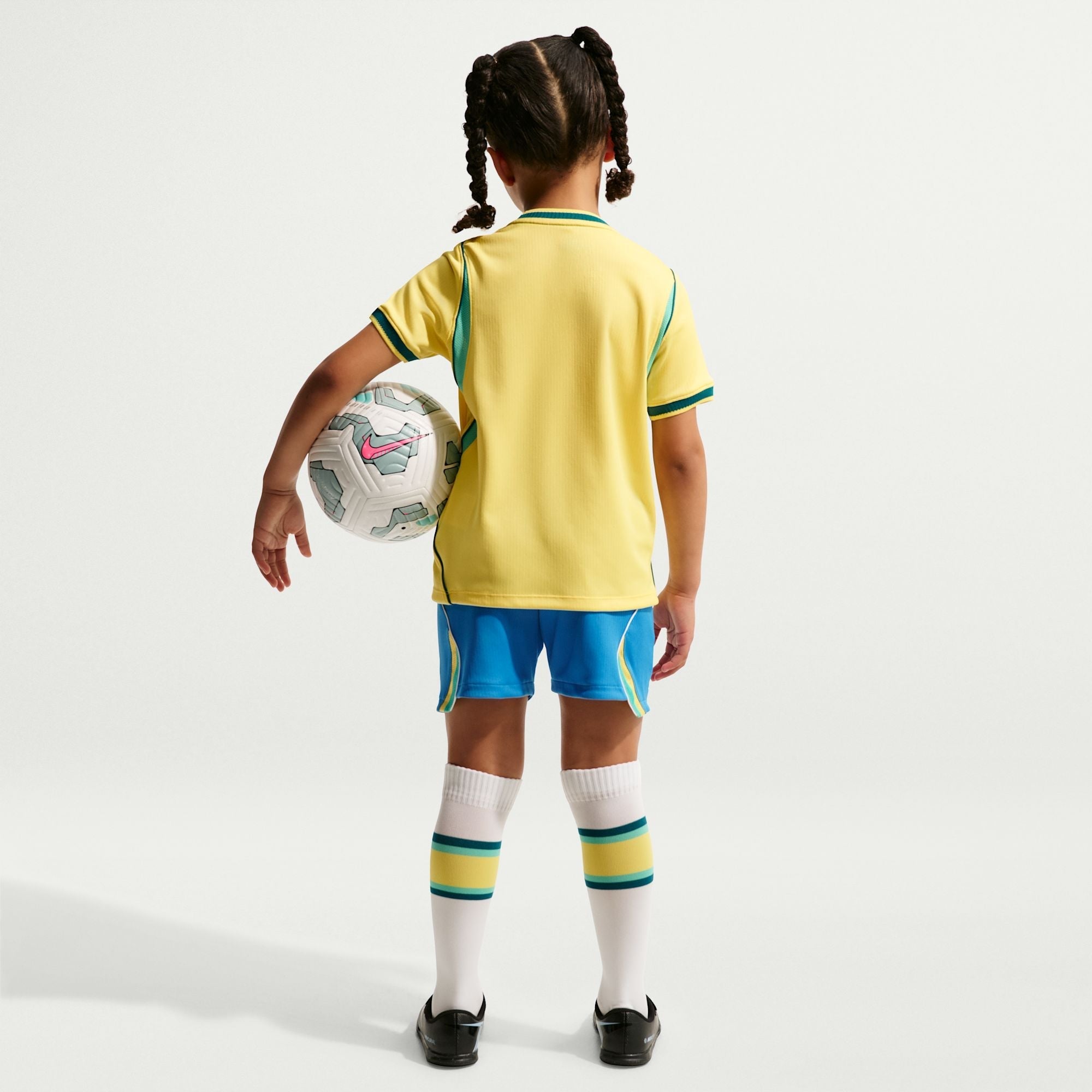 nike_IO8971-724_G - Ride Up Sports