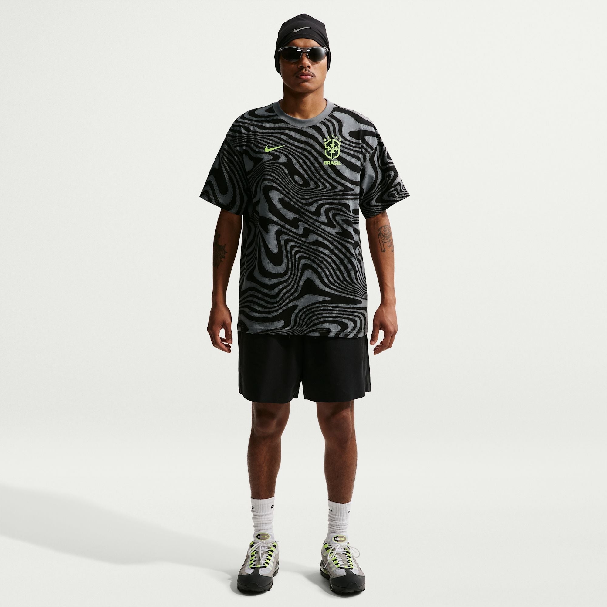 nike_IQ2272-002_D_1 - Ride Up Sports