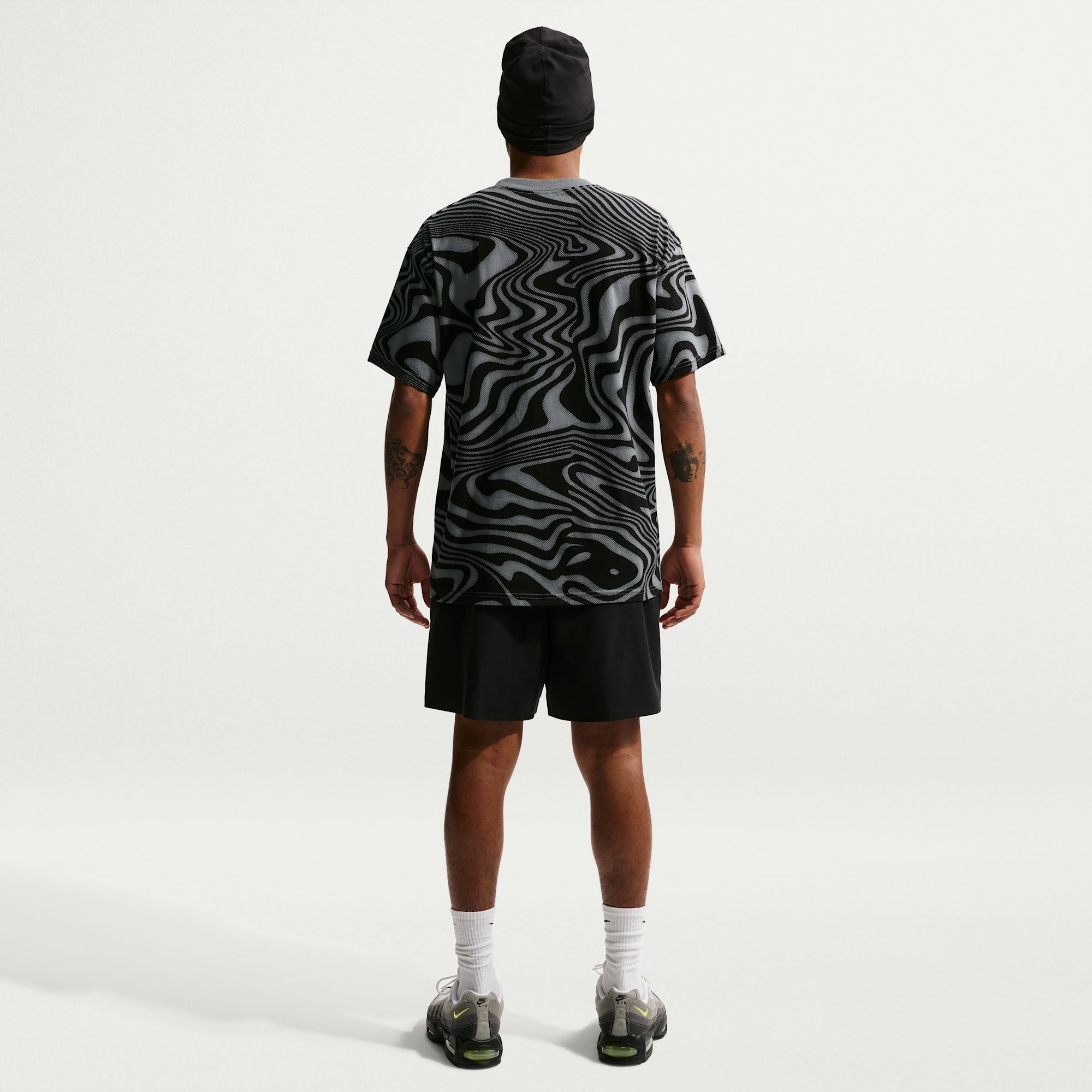 nike_IQ2272-002_E_1 - Ride Up Sports